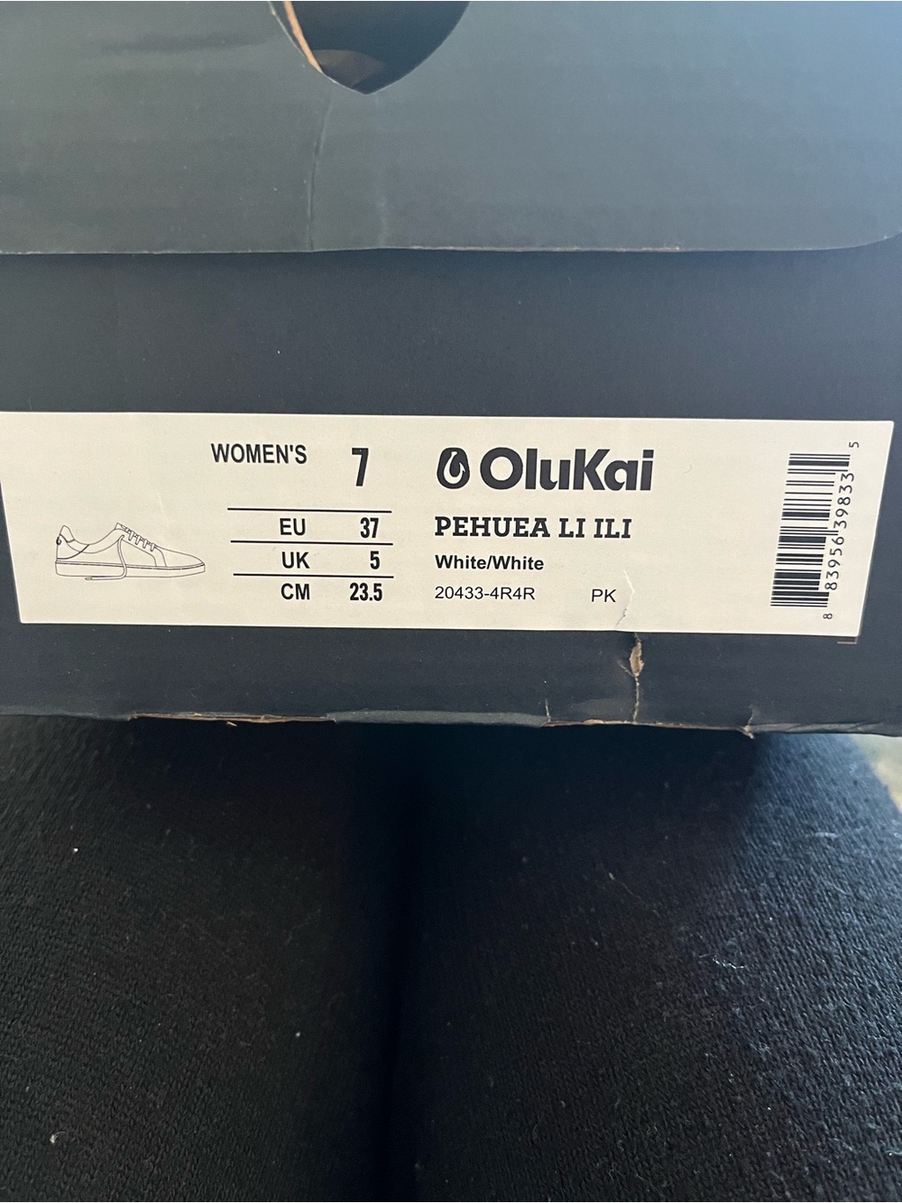 Olukai White Leather Woman’s Casual Sneakers - Picture 4 of 9